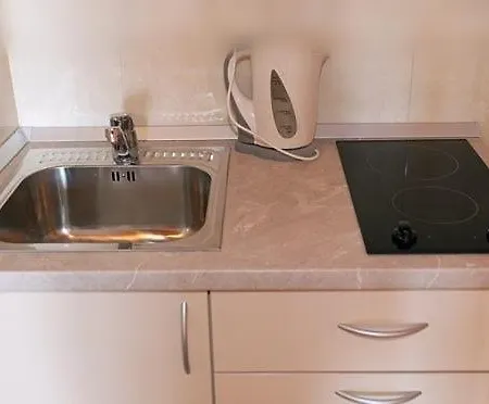 In With Sea View, Balcony, Air Conditioning, Wifi 3674-4 شقة Tučepi